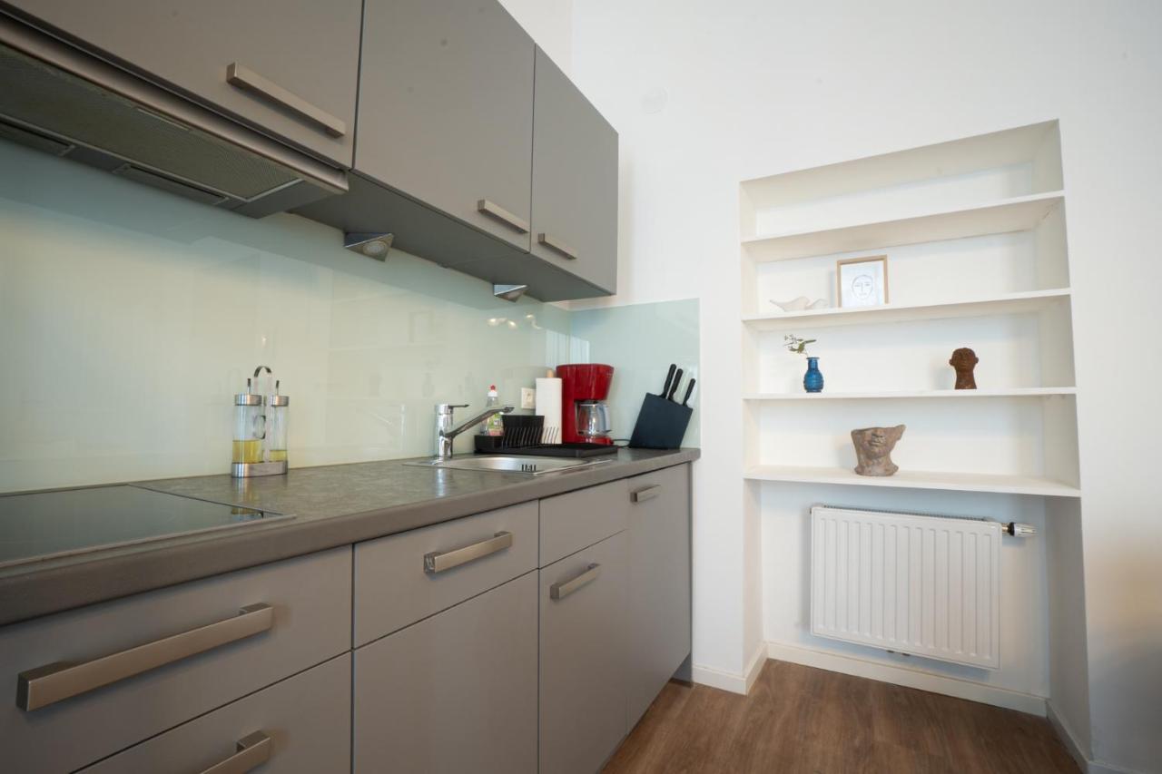 Spacious Apartment With Huge Shared Terrace And Grill Located Between City Centre And Donau River Vienne Extérieur photo